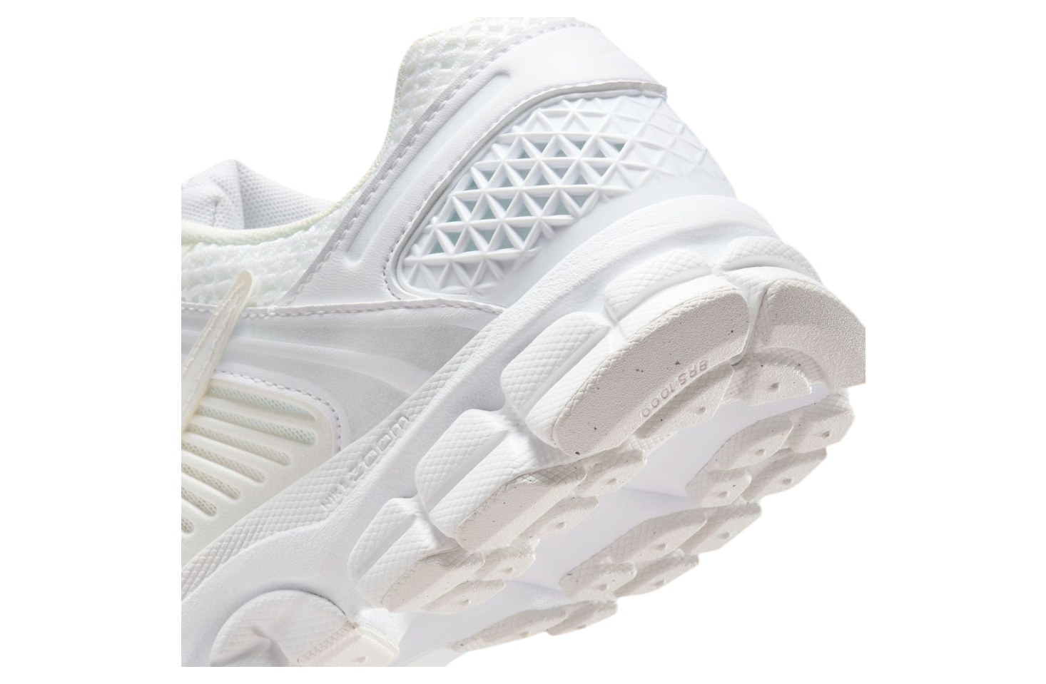Nike Zoom Vomero 5 WMNS Triple White