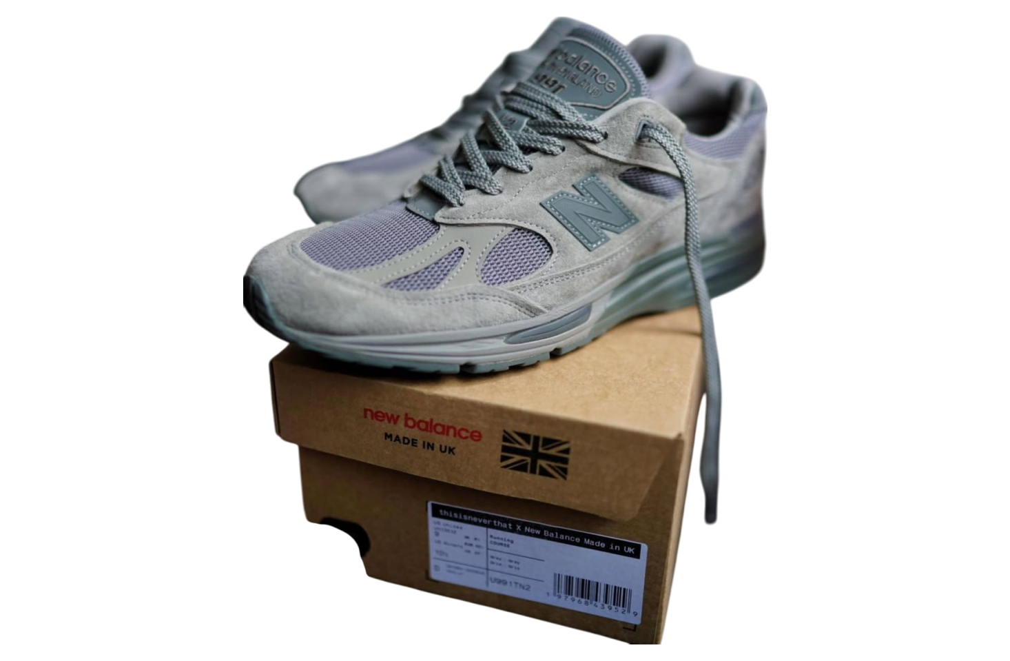 Thisisneverthat x New Balance 991v2