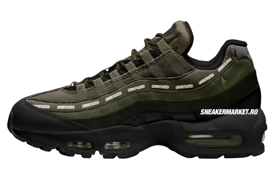 Undefeated x Nike Air Max 95 Medium Olive / Black