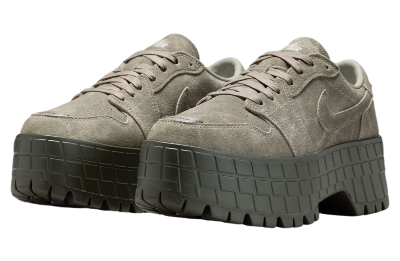 Air Jordan 1 Low Brooklyn WMNS Spruce Fog / Cargo Khaki