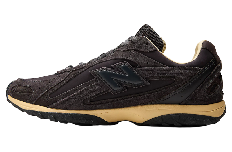 Auralee x New Balance 204l Brown