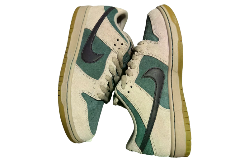 Nike SB Dunk Low Mineral Slate / Dark Raisin