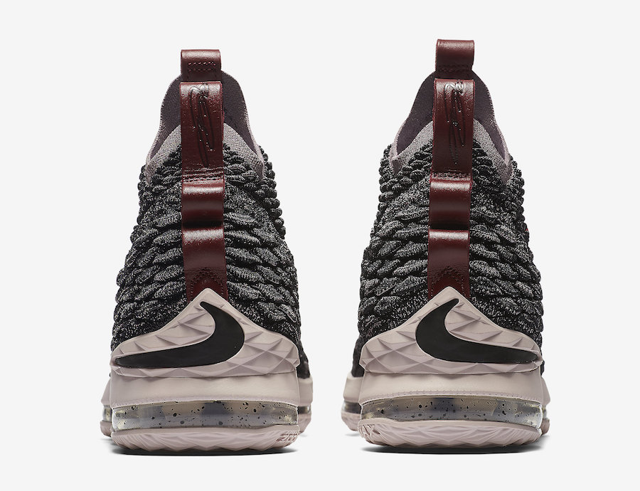 Nike LeBron 15 “Pride of Ohio”