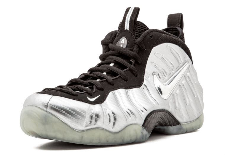 Nike Air Foamposite Pro PRM LE “Silver Surfer”