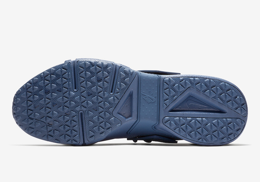 Nike Air Huarache Drift