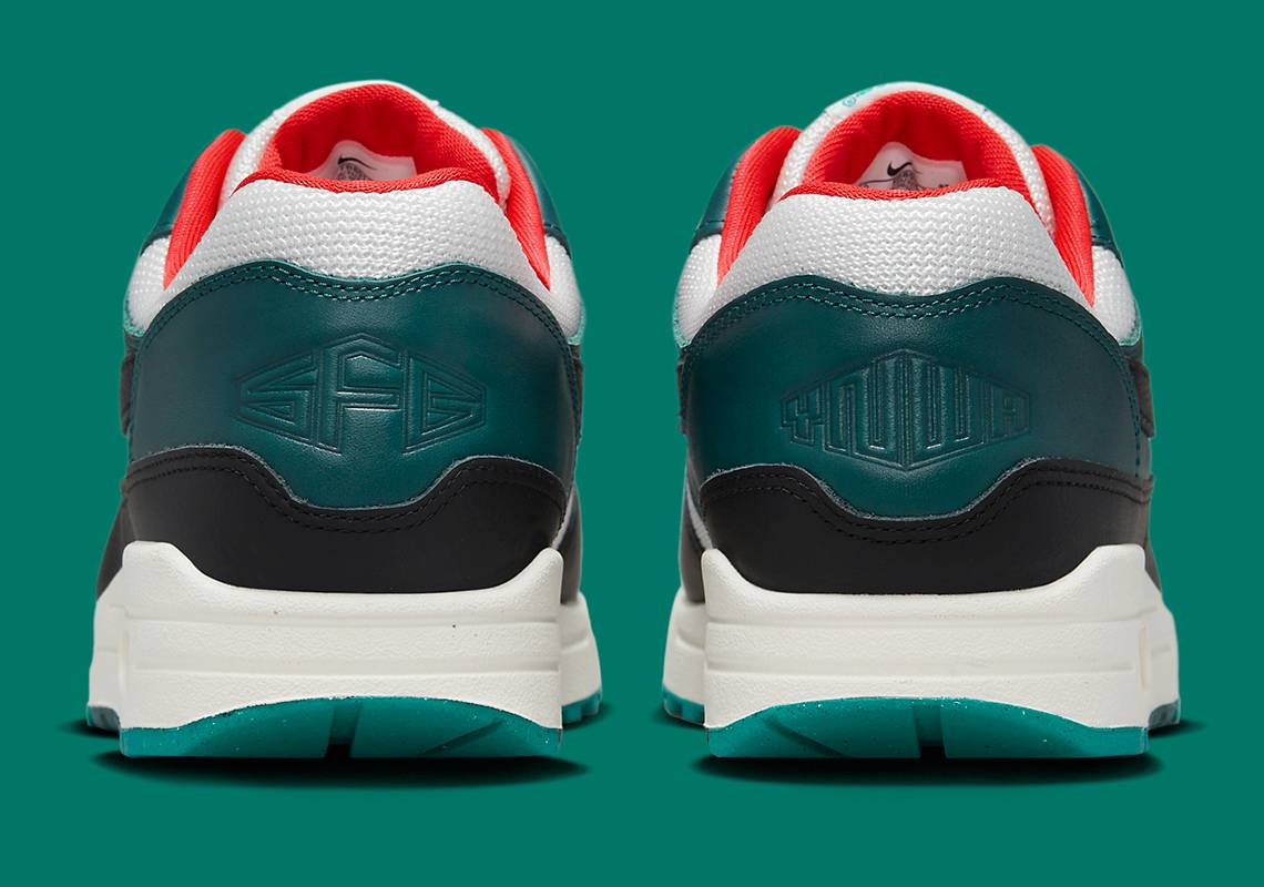 LeBron James x Nike Air Max 1