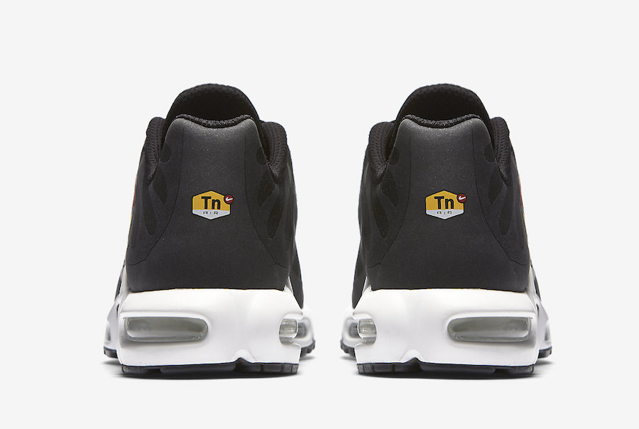Nike Air Max Plus “Big Logo”