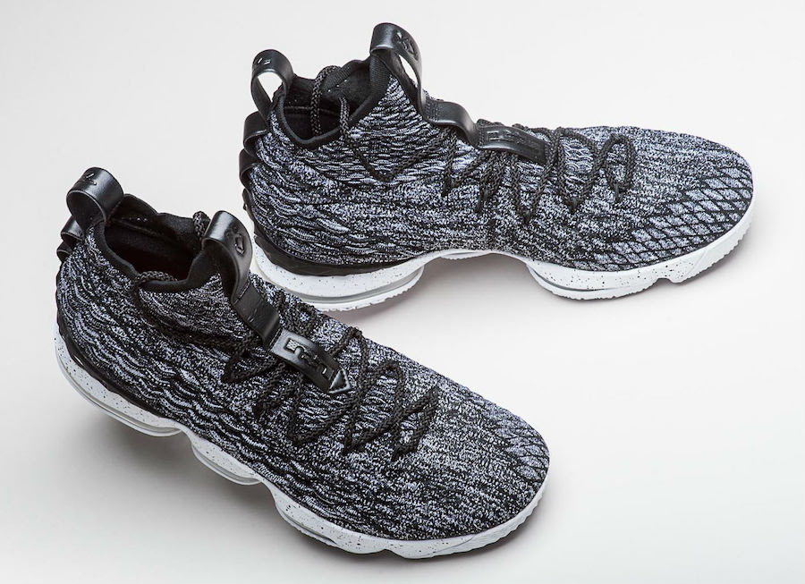 Nike LeBron 15 “Ashes”