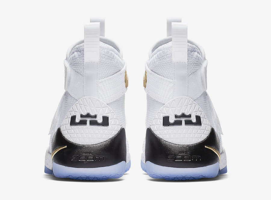 Nike LeBron Soldier 11