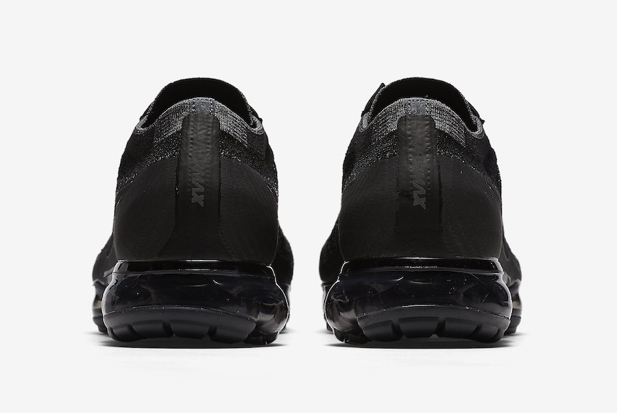 Nike Air VaporMax “Pure Platinum”