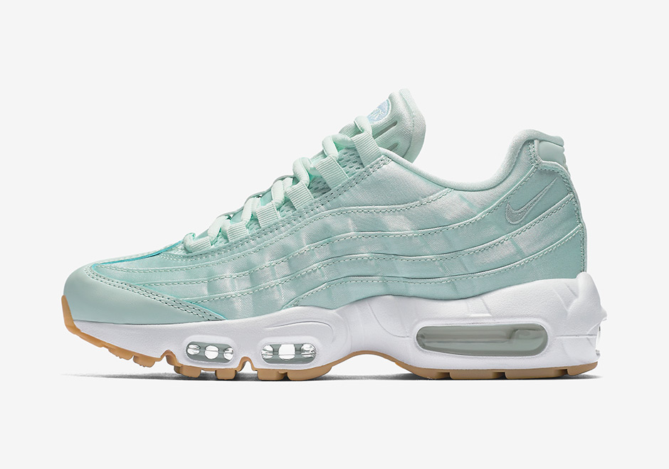 Nike WMNS Air Max 95 “Satin Pack”