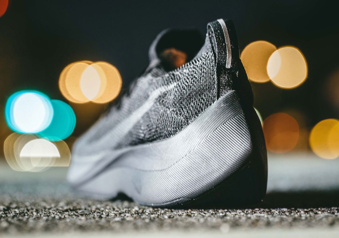 Nike Zoom Vapor Street Flyknit