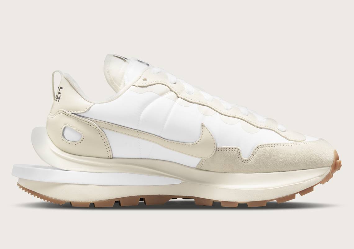 sacai x Nike Vaporwaffle