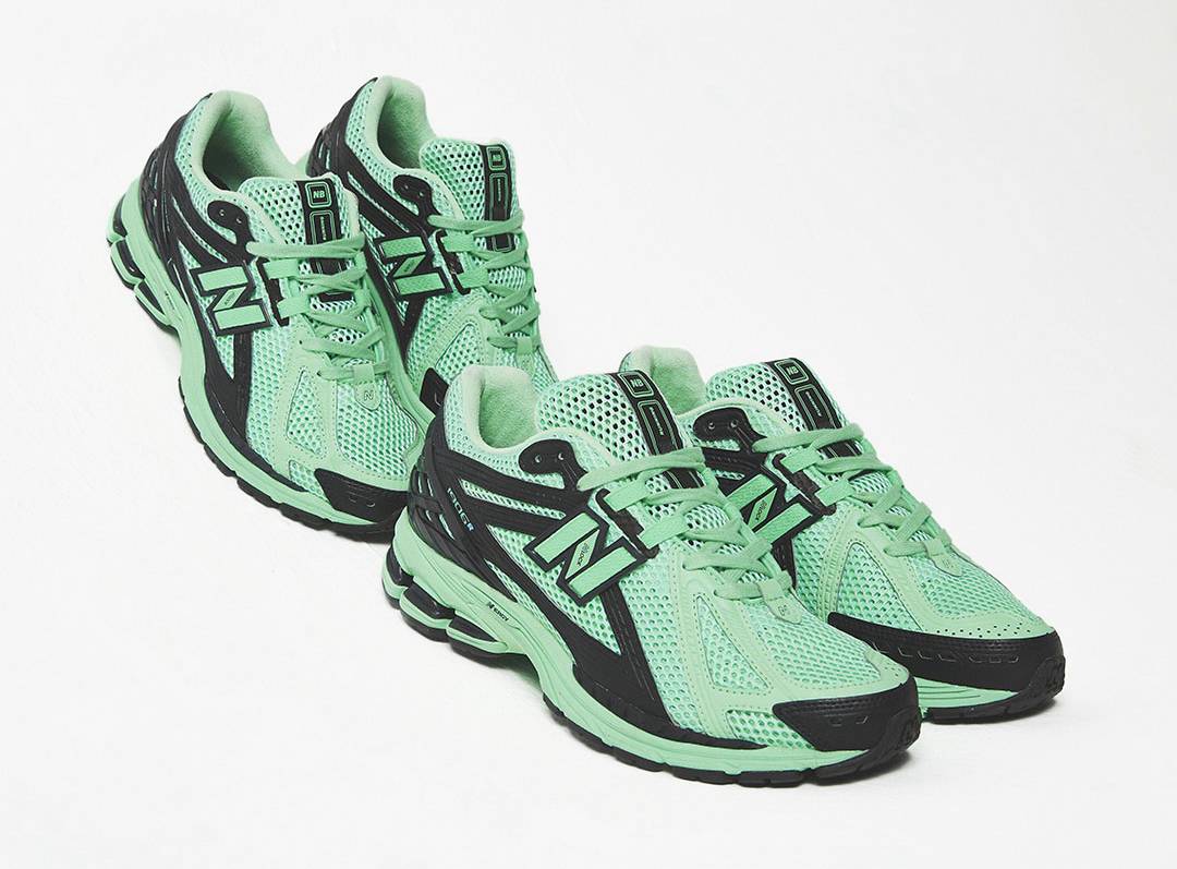 size? x New Balance 1906R “Green/Black”