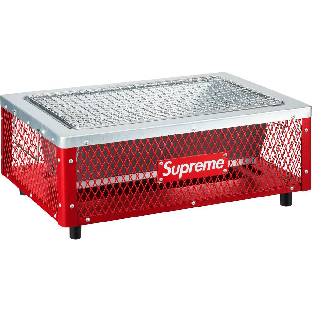 Supreme®/coleman® Charcoal Grill